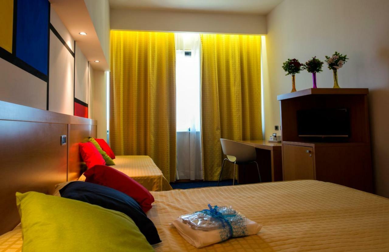 HOTEL PLANET AREZZO 4 Italy from 71 HOTELMIX